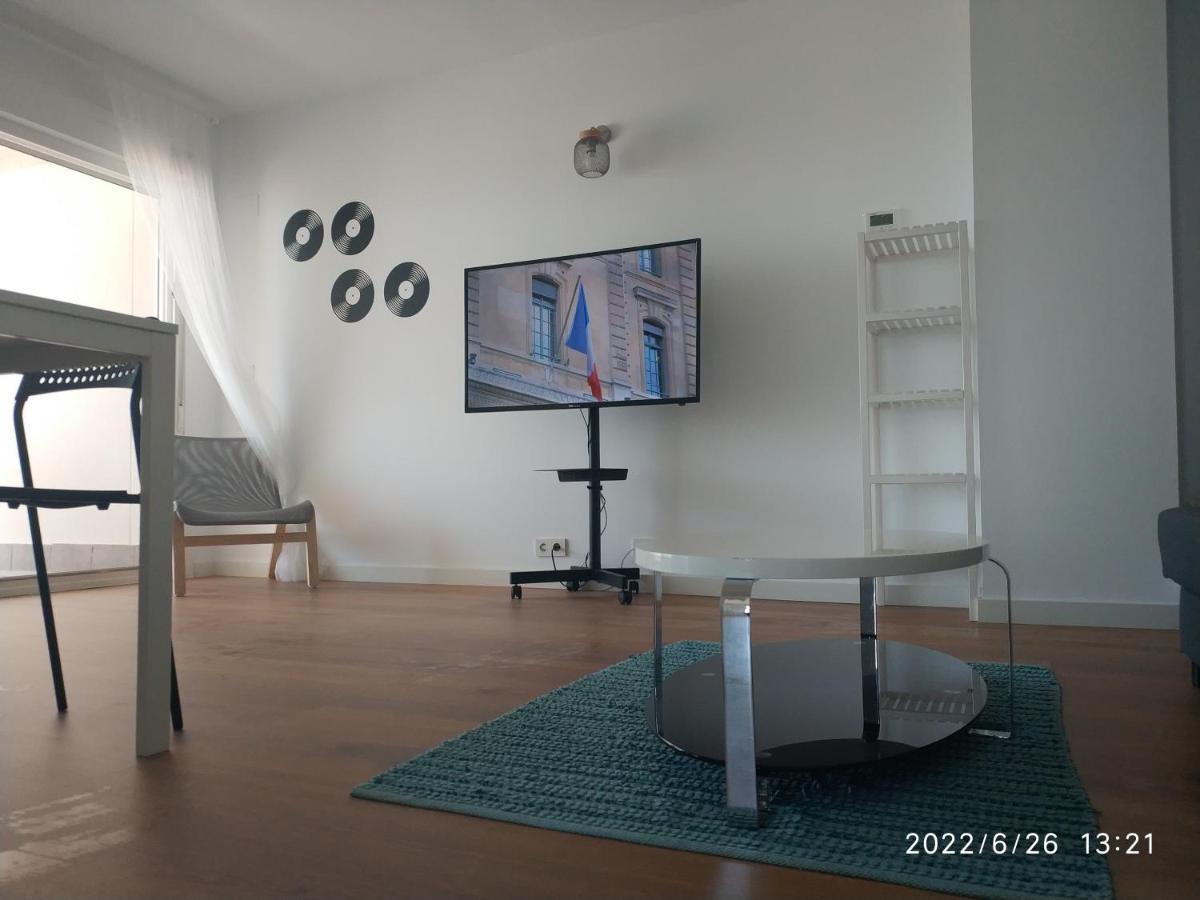 Bonito Apartamento Con Piscina Cerca De La Playa. 卡耐特蒂贝兰格 外观 照片