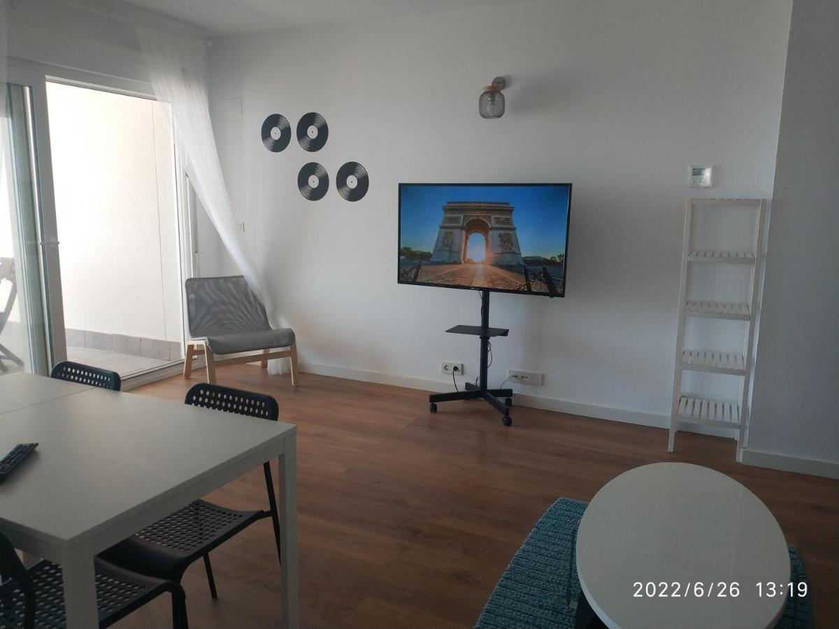 Bonito Apartamento Con Piscina Cerca De La Playa. 卡耐特蒂贝兰格 外观 照片