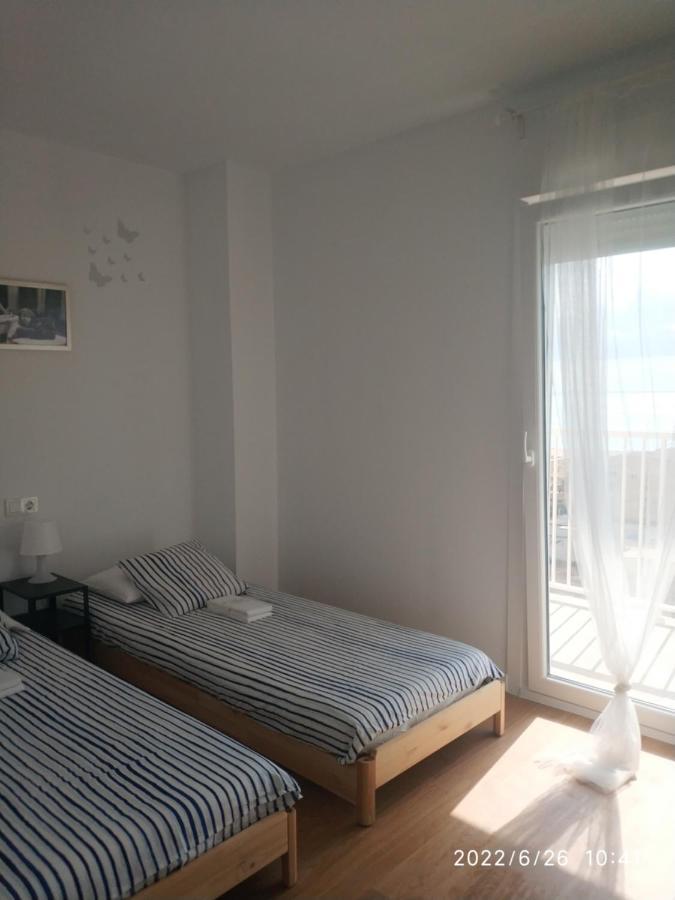 Bonito Apartamento Con Piscina Cerca De La Playa. 卡耐特蒂贝兰格 外观 照片