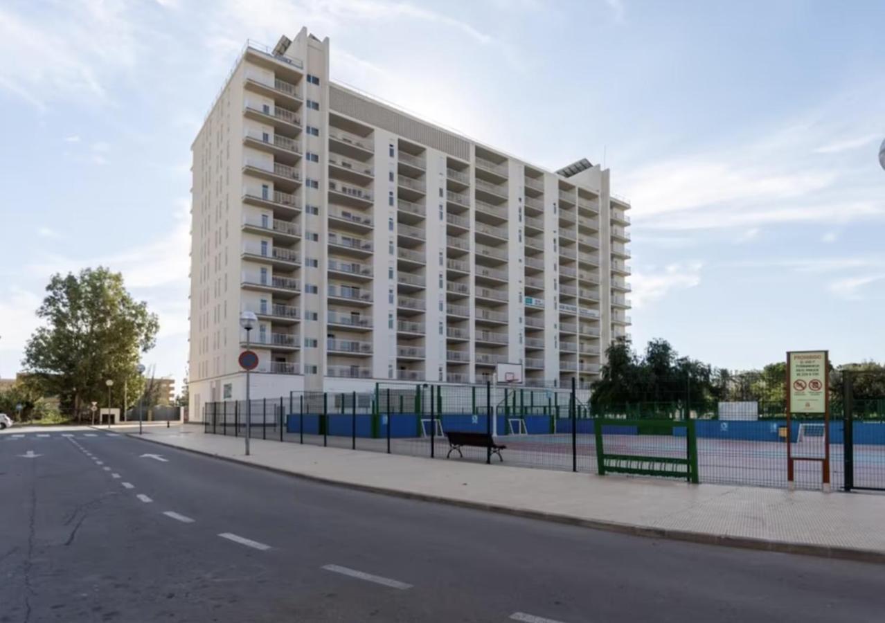 Bonito Apartamento Con Piscina Cerca De La Playa. 卡耐特蒂贝兰格 外观 照片